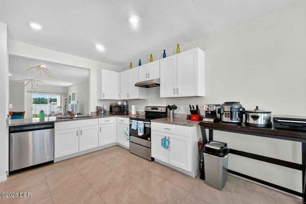2002 Glenbrooke Road Edgewater, FL 32141