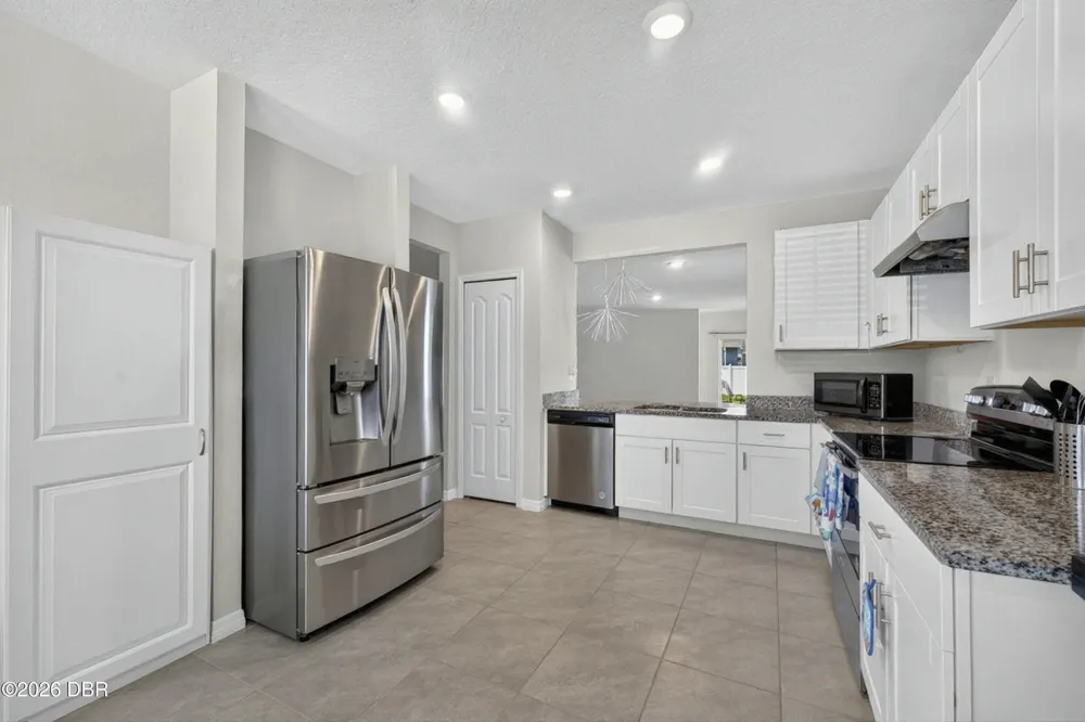2002 Glenbrooke Road Edgewater, FL 32141
