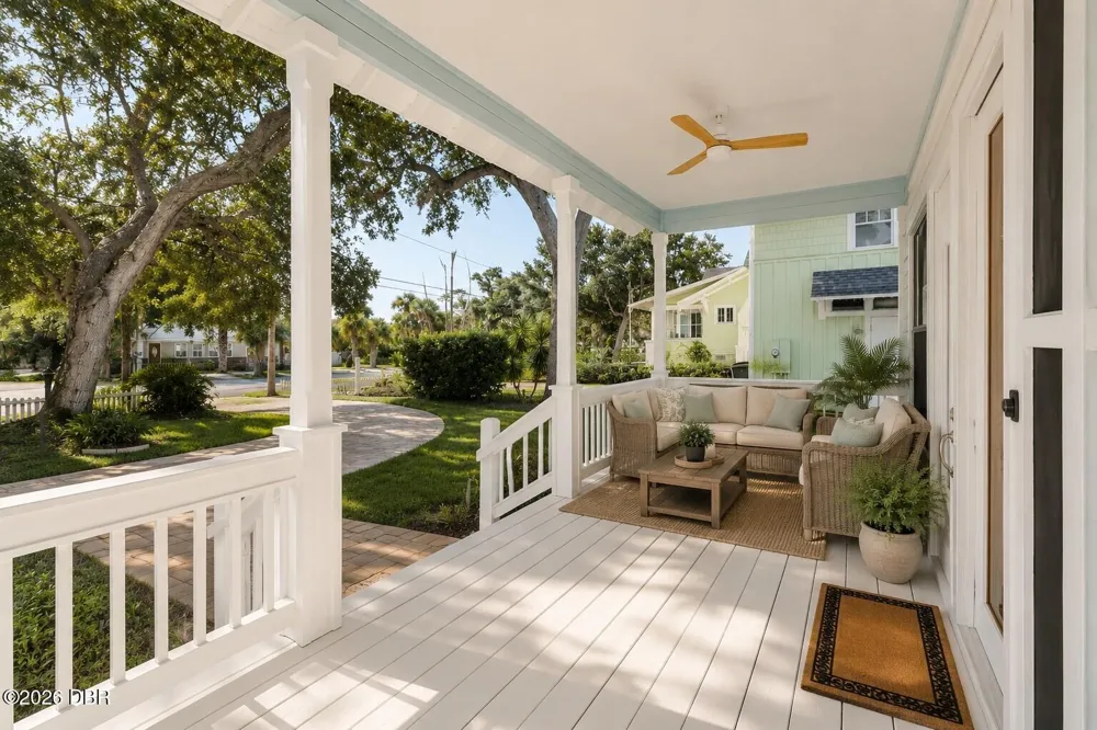 410 S Peninsula Avenue New Smyrna Beach, FL 32169