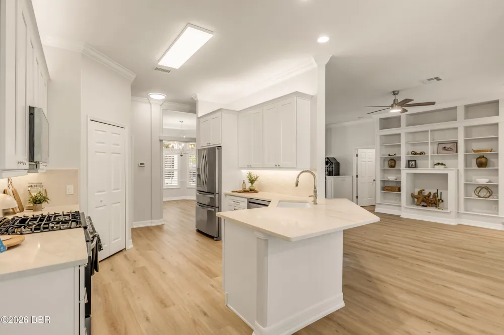 410 S Peninsula Avenue New Smyrna Beach, FL 32169