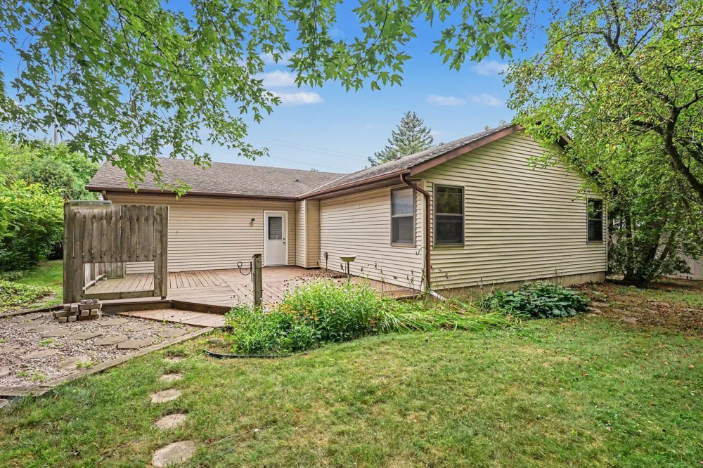 917 Ottawa Avenue Holland, MI 49423