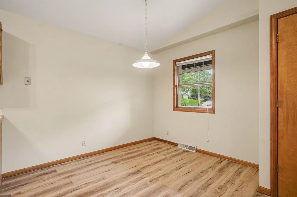 917 Ottawa Avenue Holland, MI 49423