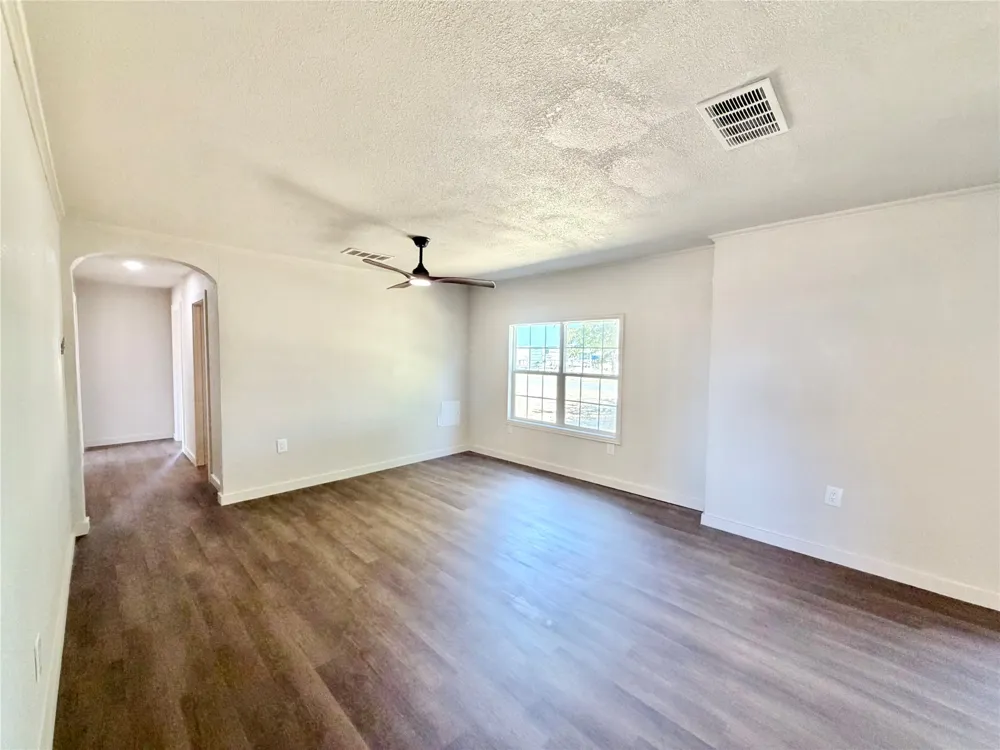 1220 Avenue G Hawley, TX 79525