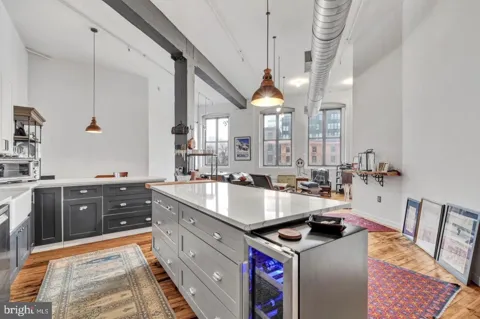 428 13TH STREET #3B