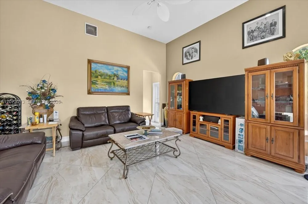 13845 NW 20th St Pembroke Pines, FL 33028
