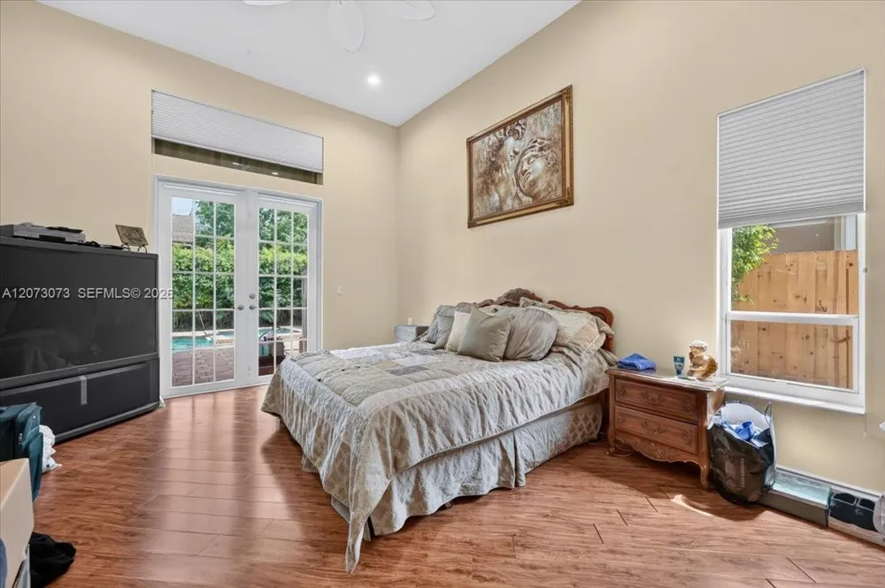 13845 NW 20th St Pembroke Pines, FL 33028