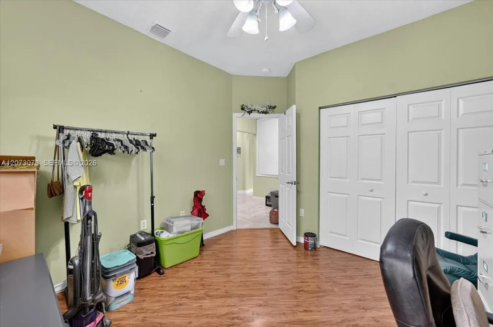 13845 NW 20th St Pembroke Pines, FL 33028