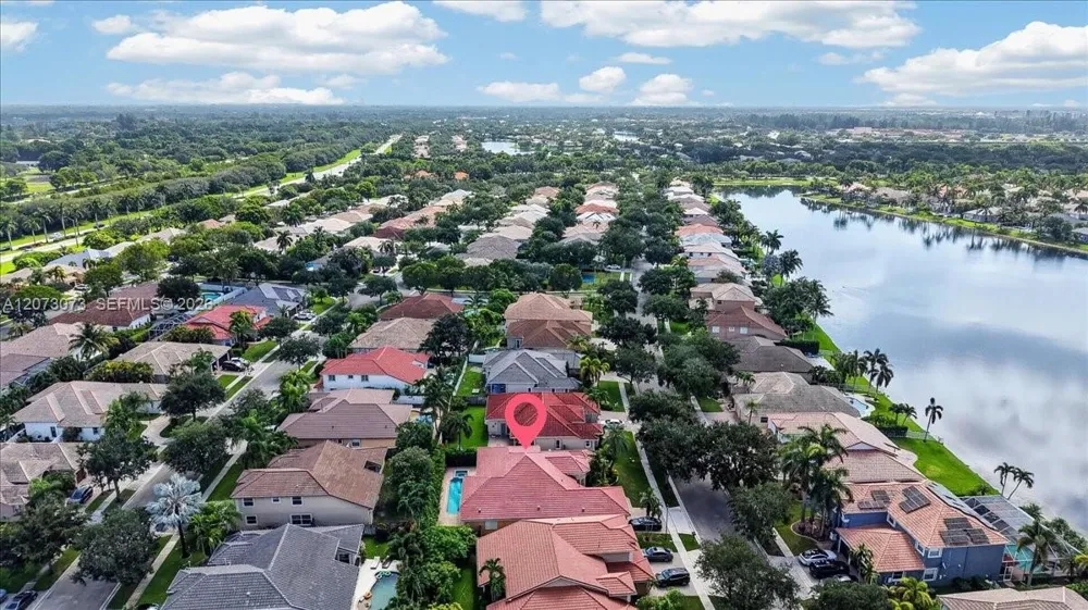 13845 NW 20th St Pembroke Pines, FL 33028
