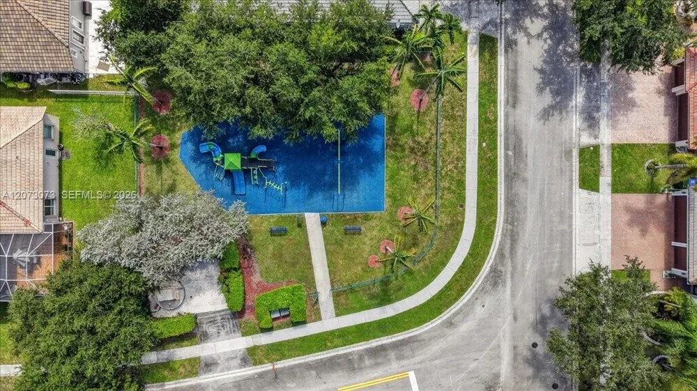 13845 NW 20th St Pembroke Pines, FL 33028