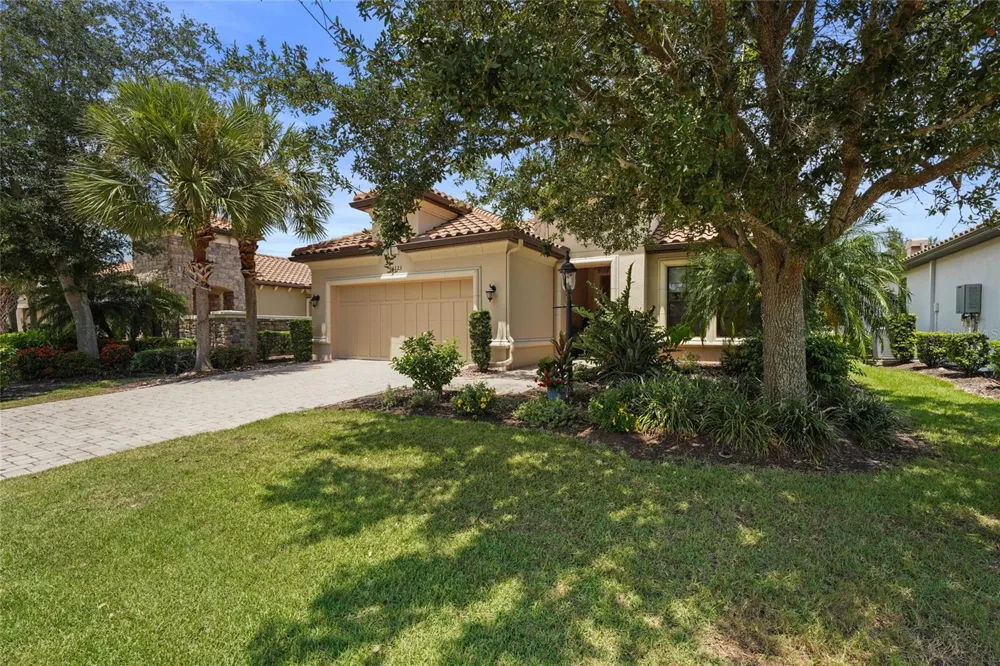 13223 PALERMO DRIVE Bradenton, FL 34211
