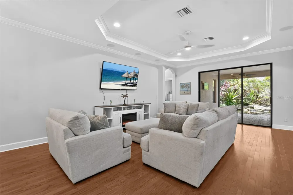 13223 PALERMO DRIVE Bradenton, FL 34211