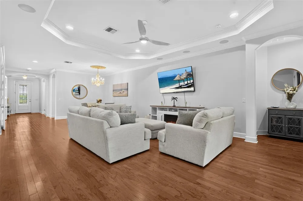 13223 PALERMO DRIVE Bradenton, FL 34211