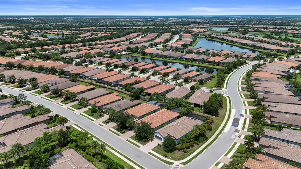 13223 PALERMO DRIVE Bradenton, FL 34211