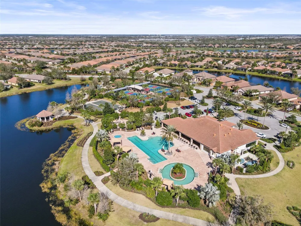 13223 PALERMO DRIVE Bradenton, FL 34211