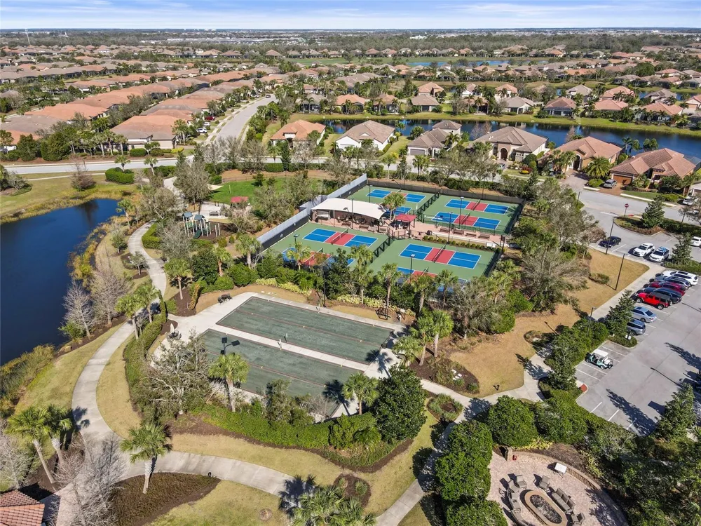 13223 PALERMO DRIVE Bradenton, FL 34211