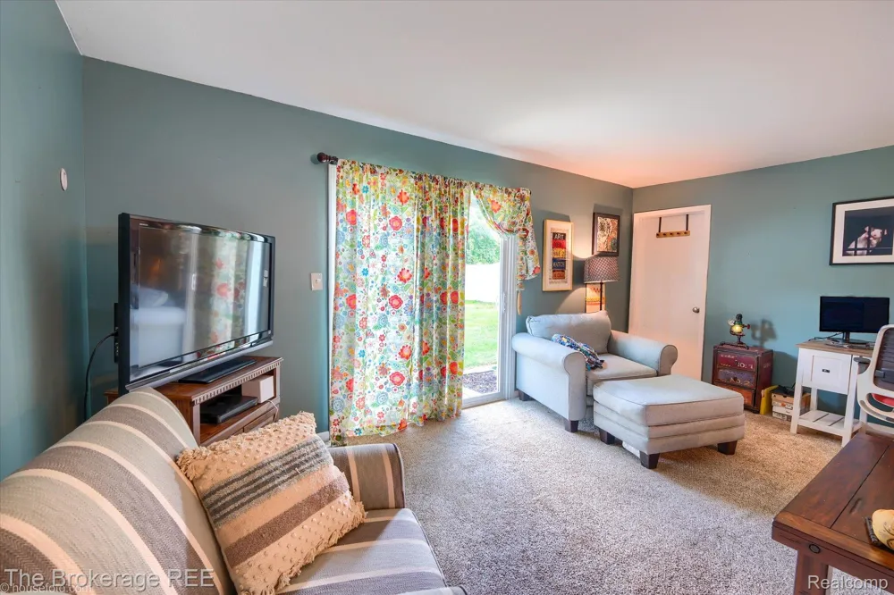 6117 Westdale Drive Grand Blanc Charter Township, MI 48439
