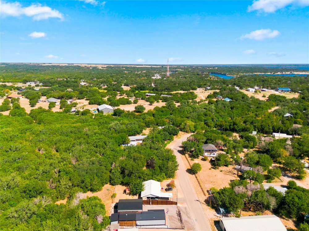427 County Road 1743 Clifton, TX 76634