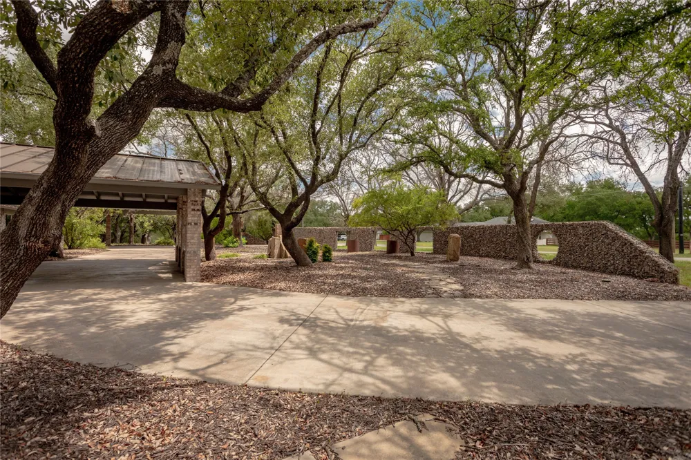 712 Squaw Creek Road Willow Park, TX 76087