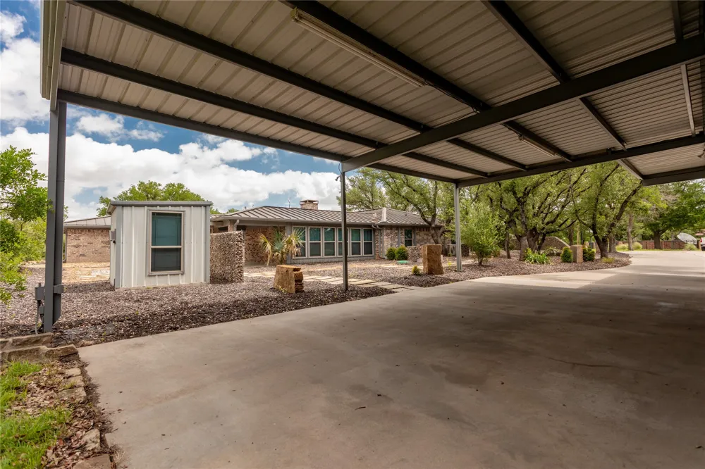 712 Squaw Creek Road Willow Park, TX 76087