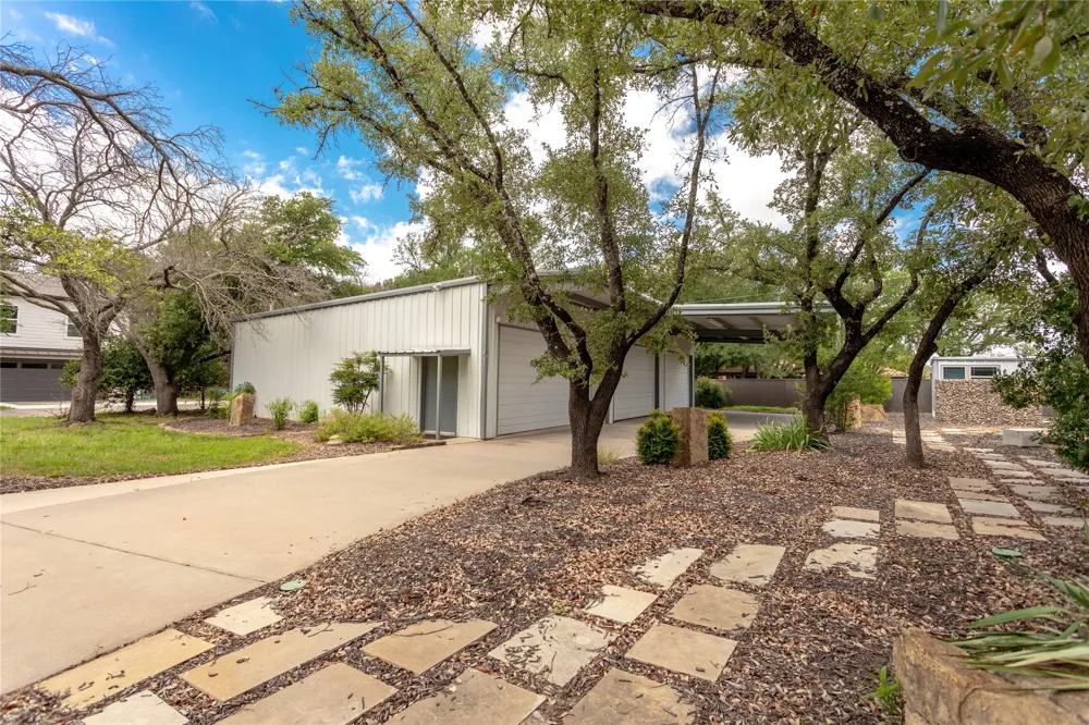 712 Squaw Creek Road Willow Park, TX 76087