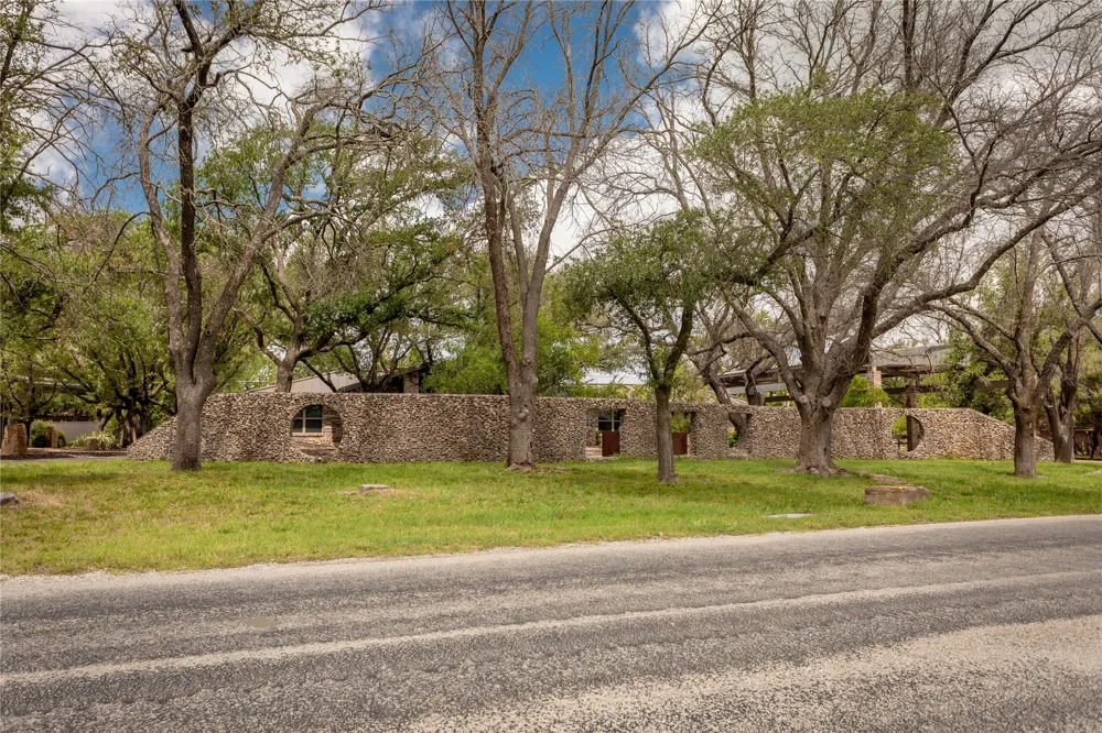 712 Squaw Creek Road Willow Park, TX 76087
