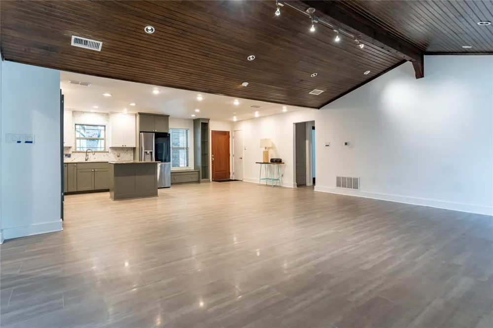712 Squaw Creek Road Willow Park, TX 76087