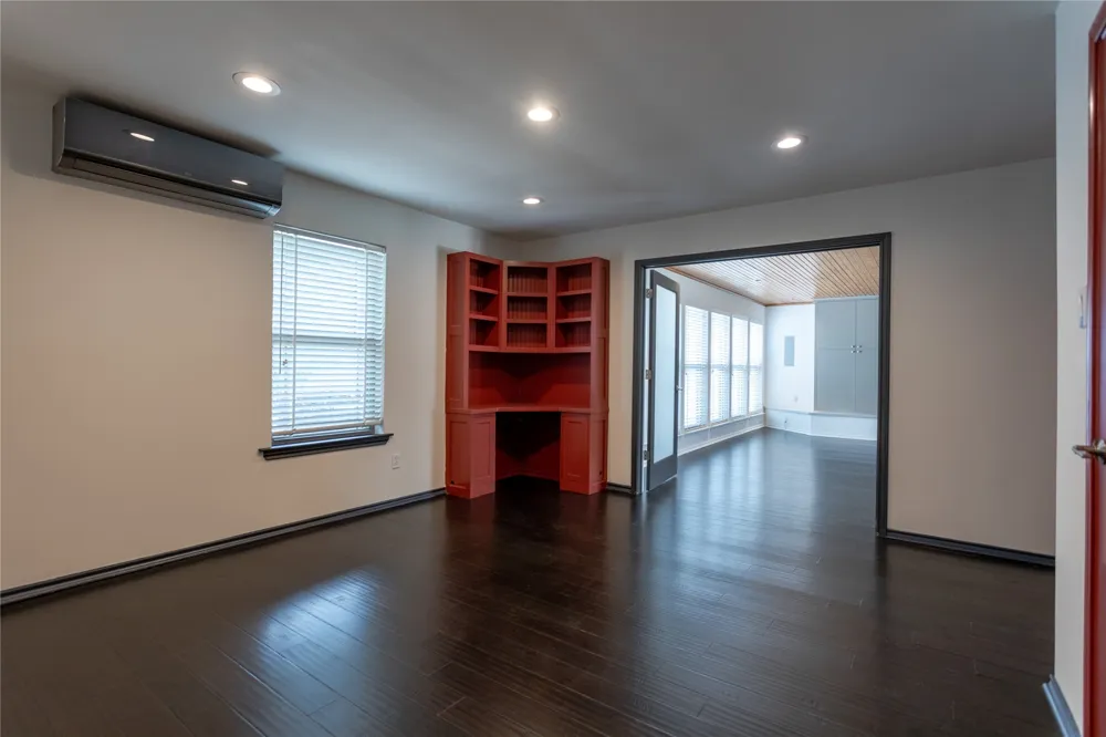 712 Squaw Creek Road Willow Park, TX 76087