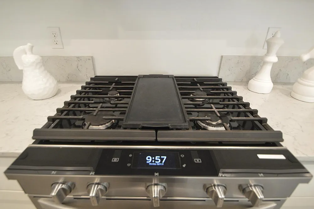 3412 W Venice Visalia, CA 93277