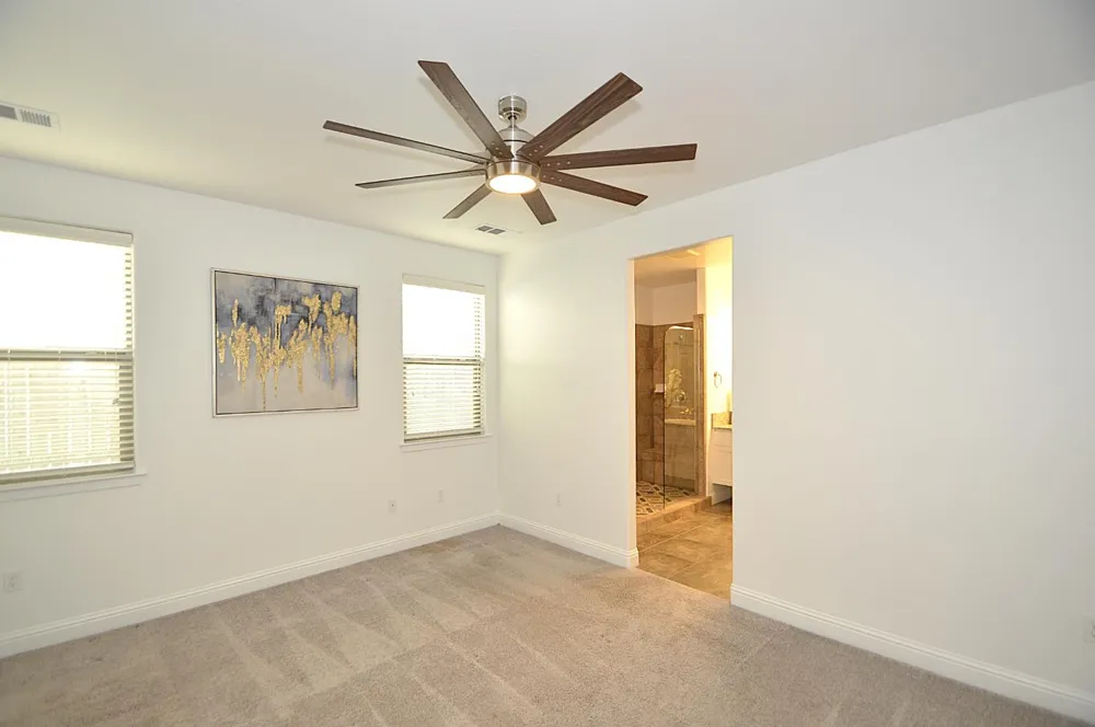 3412 W Venice Visalia, CA 93277