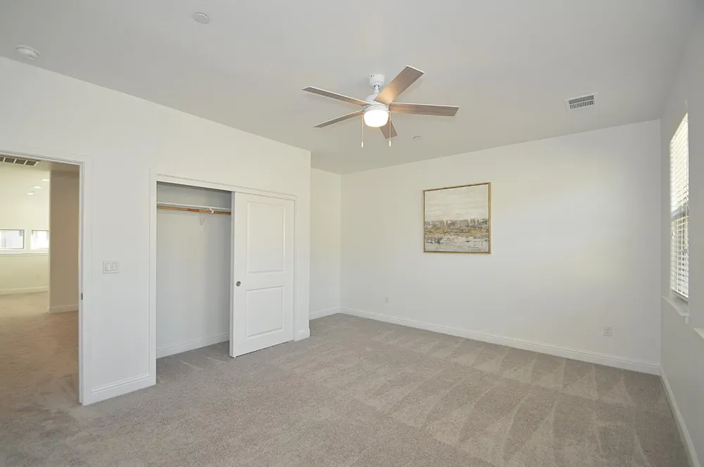 3412 W Venice Visalia, CA 93277