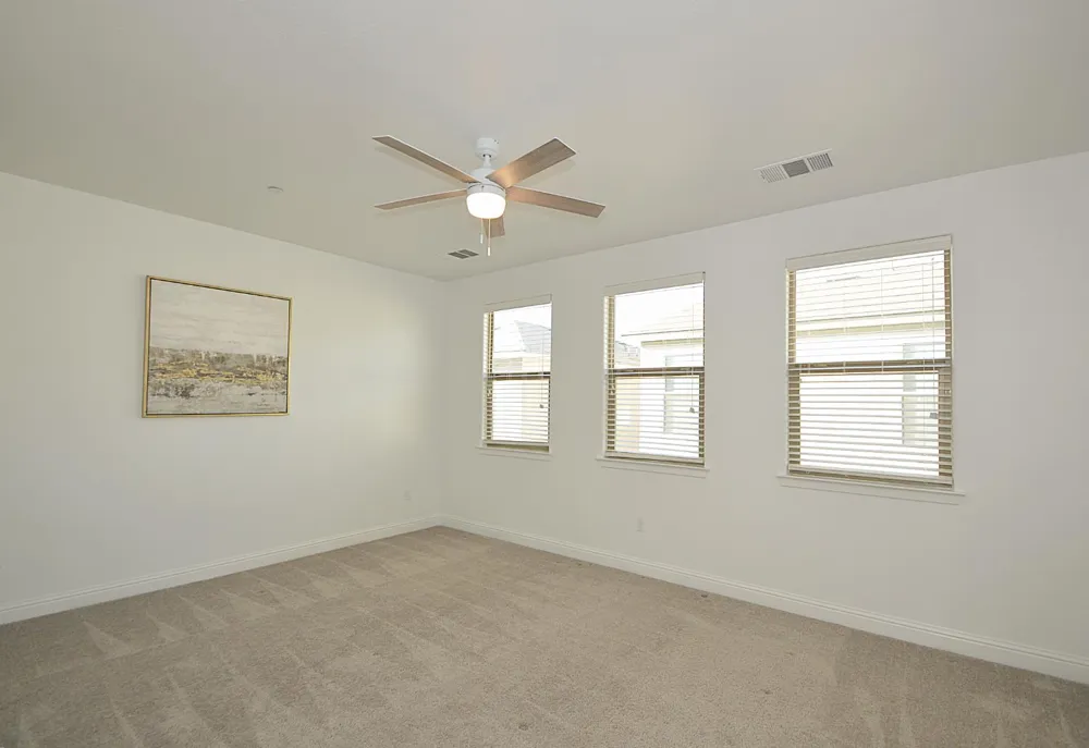 3412 W Venice Visalia, CA 93277