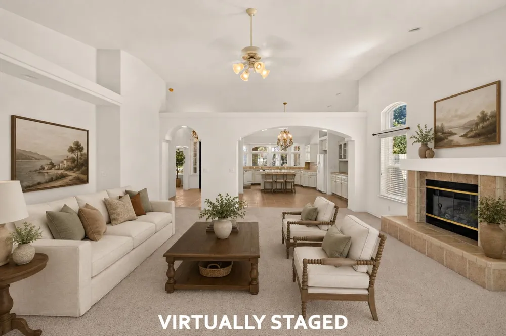 3077 Express Court Madera, CA 93637