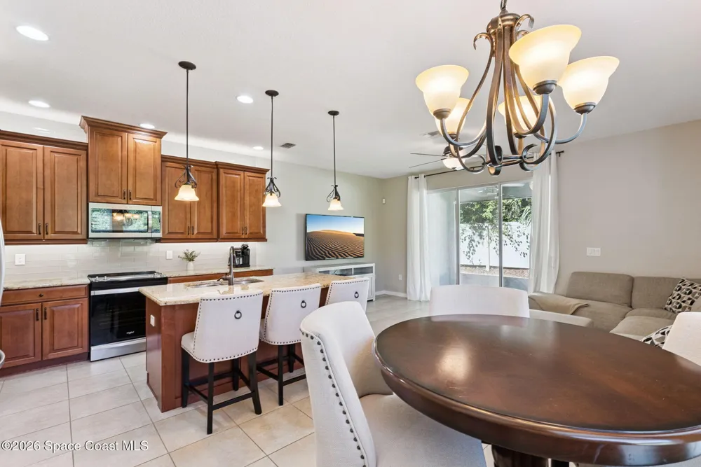 1445 River Rock Court Oviedo, FL 32765