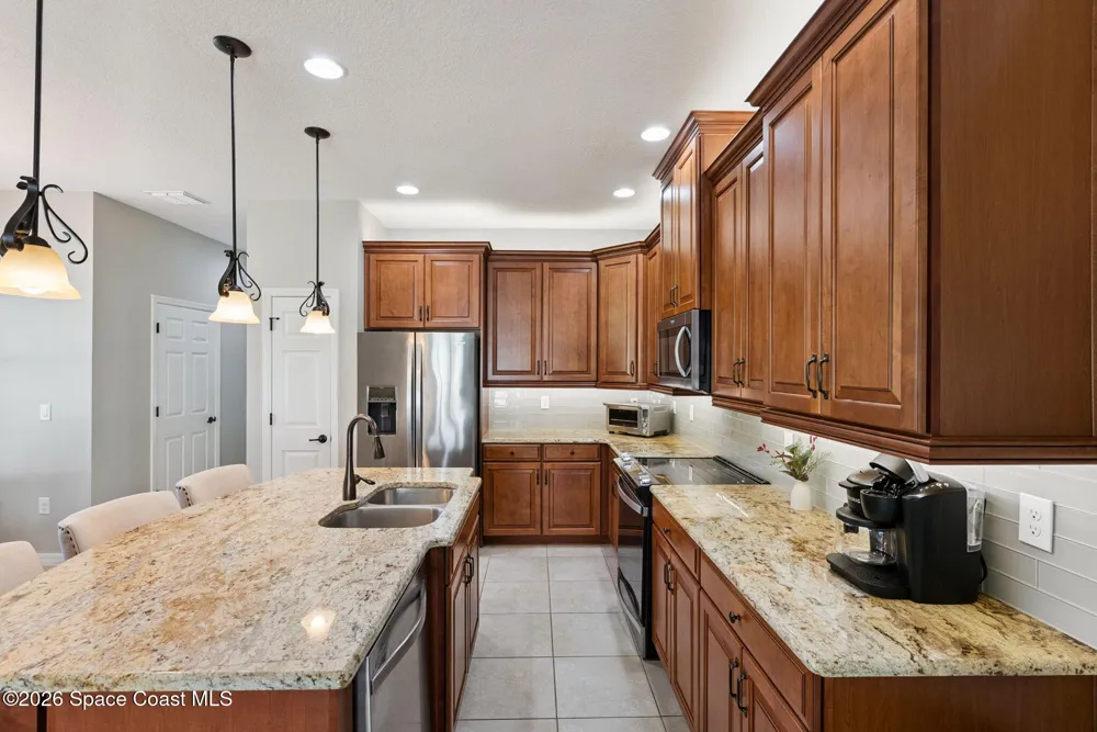 1445 River Rock Court Oviedo, FL 32765