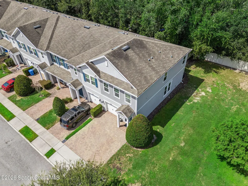 1445 River Rock Court Oviedo, FL 32765