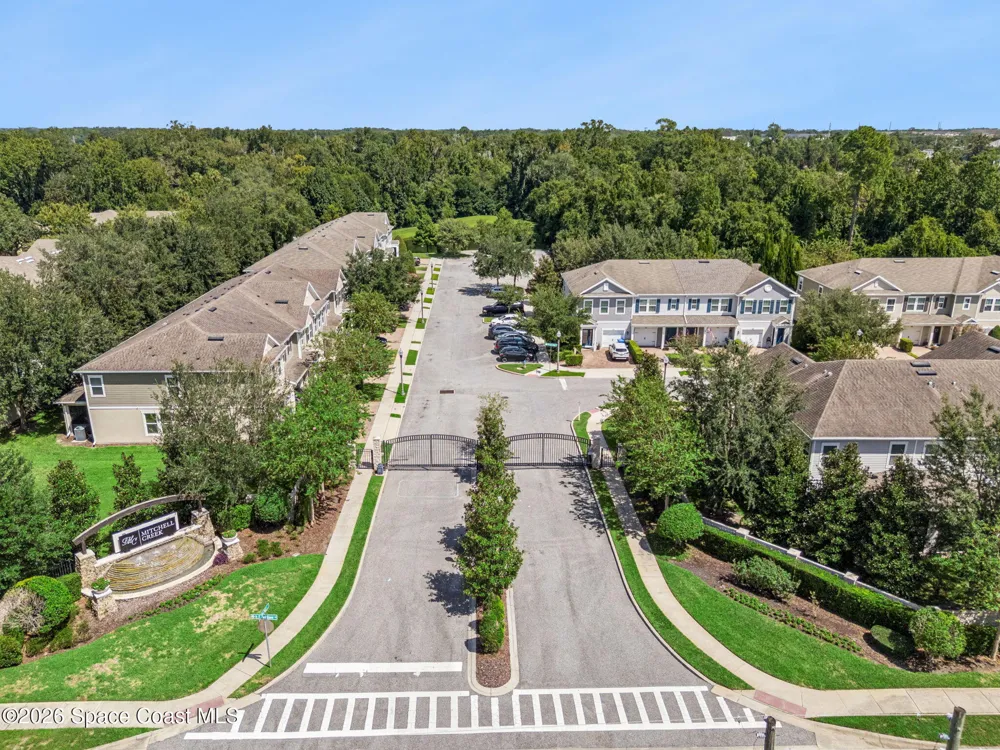 1445 River Rock Court Oviedo, FL 32765