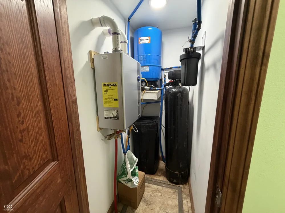 12289 W 250 ROAD Delphi, IN 46923
