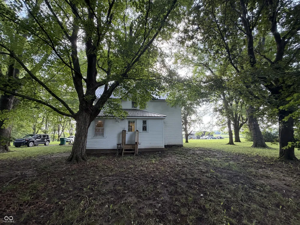 12289 W 250 ROAD Delphi, IN 46923