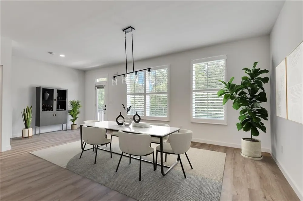 1072 Brookglynn Trace Decatur, GA 30032