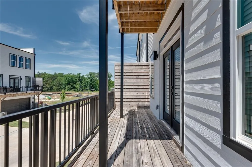1072 Brookglynn Trace Decatur, GA 30032