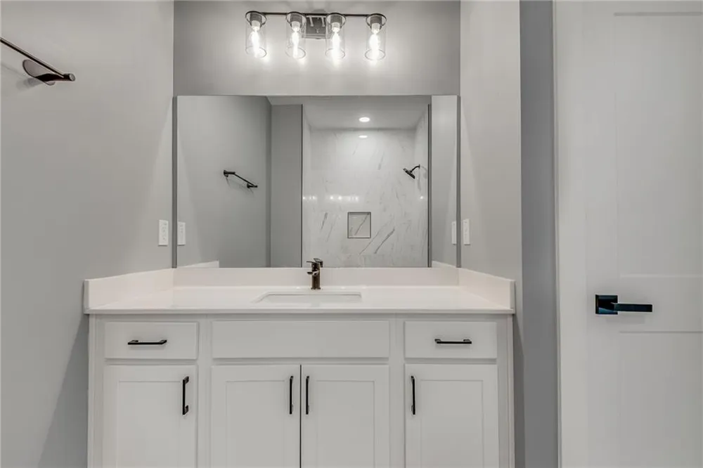 1072 Brookglynn Trace Decatur, GA 30032