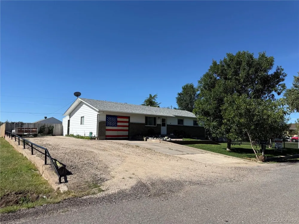 242 S 2nd Avenue Byers, CO 80103
