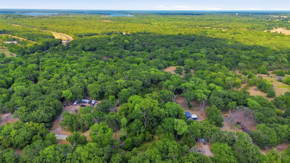 18087 County Road 337 Quinlan, TX 75474