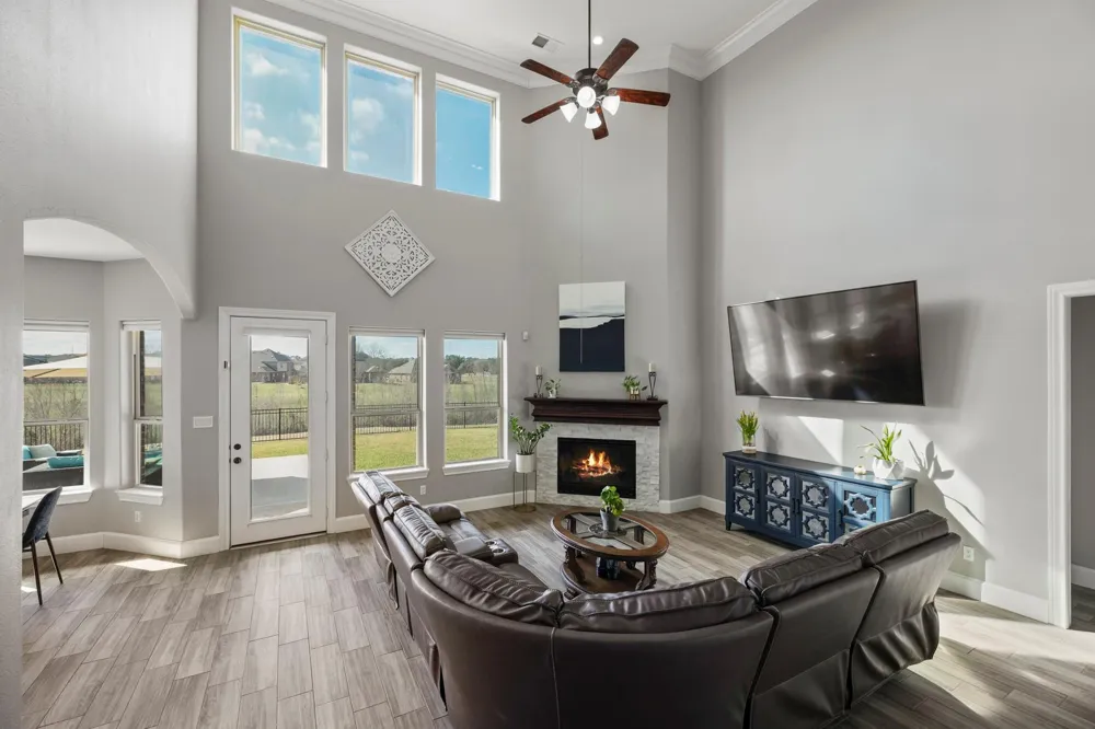 116 Waterstone Drive Montgomery, TX 77356