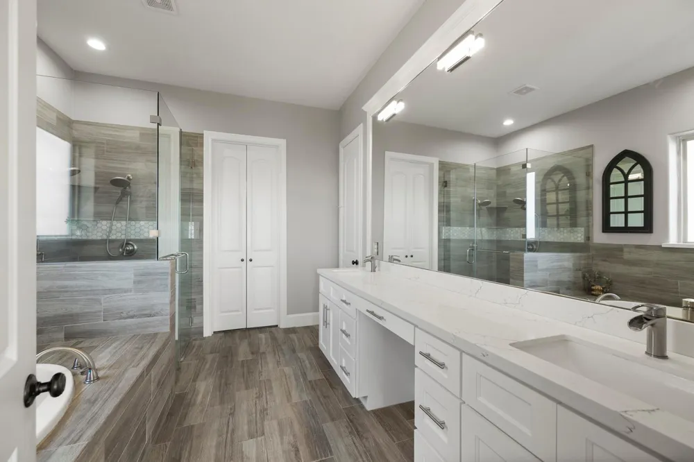 116 Waterstone Drive Montgomery, TX 77356
