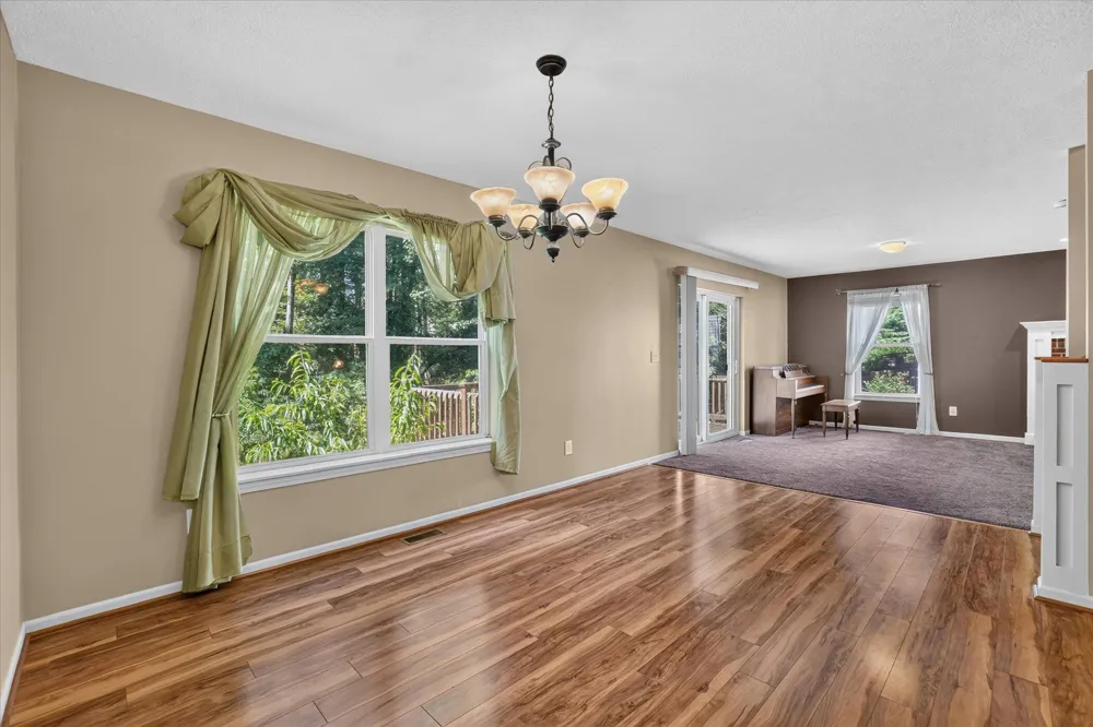 5677 Cartago Drive Lansing, MI 48911