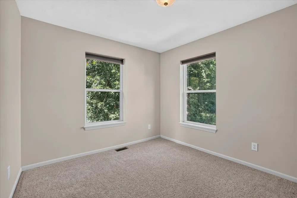 5677 Cartago Drive Lansing, MI 48911