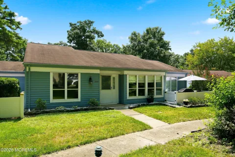 669 Buckingham Drive