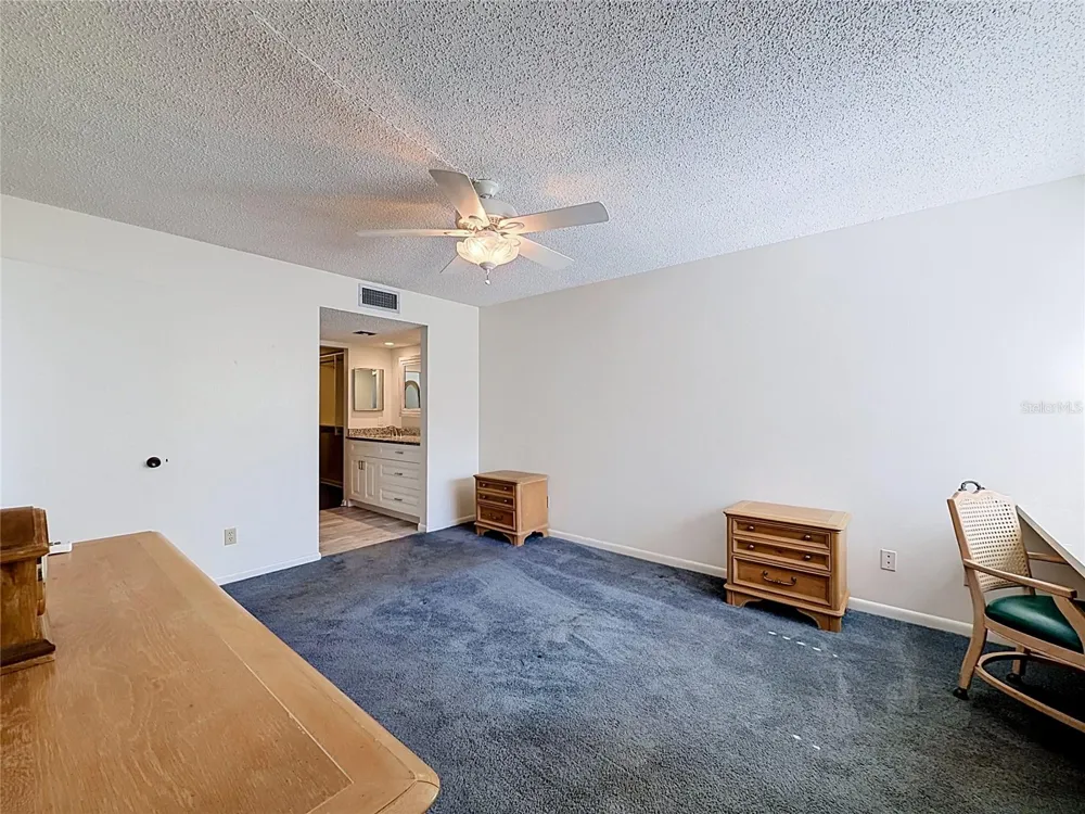11945 143RD STREET #7322 Largo, FL 33774
