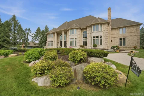 2417 Heronwood Drive